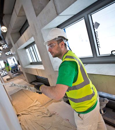 Contractor Lucas (13)